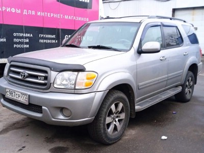 Toyota Sequoia